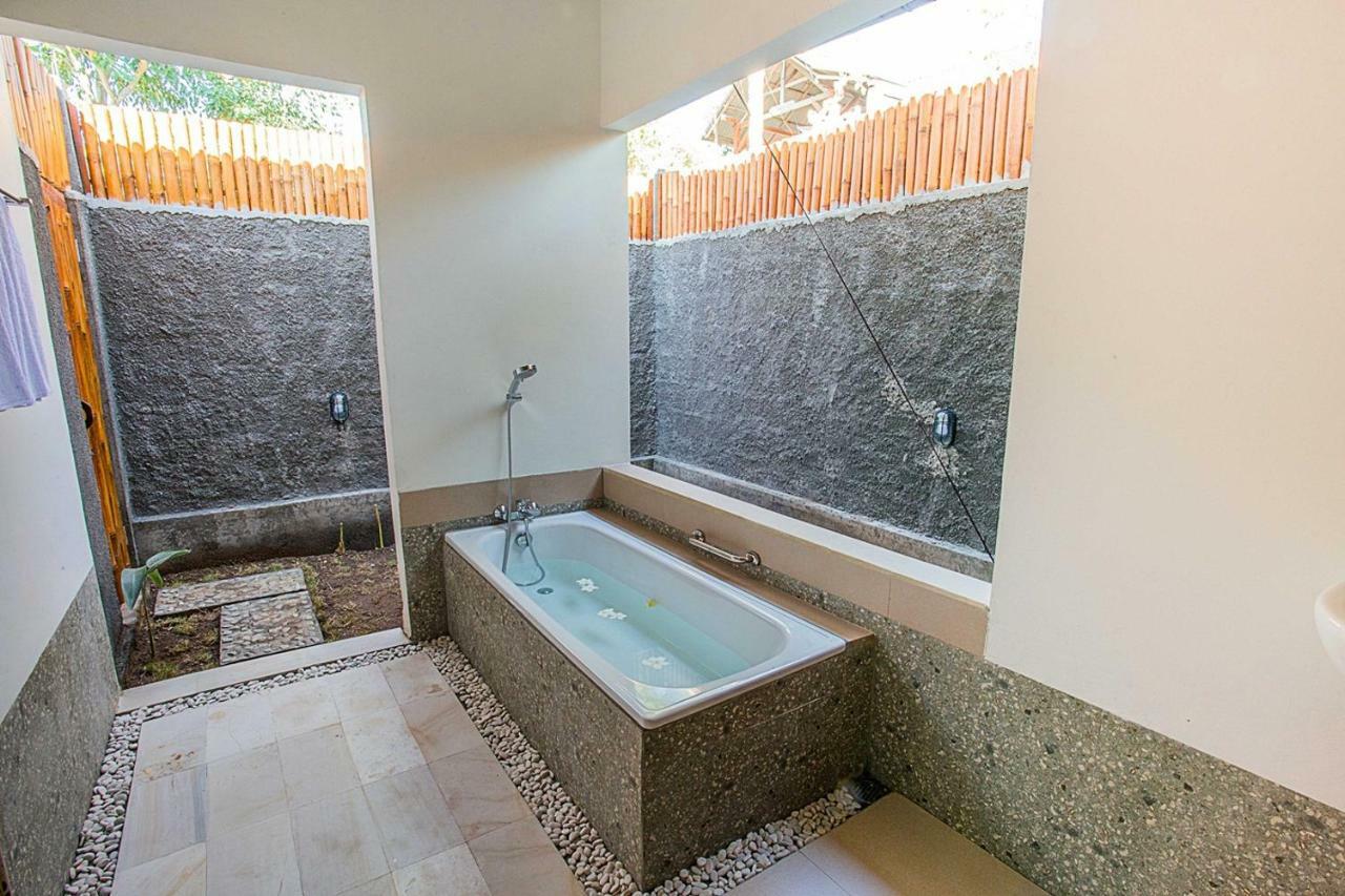 Ambengan Private Villas Toyapakeh Kültér fotó